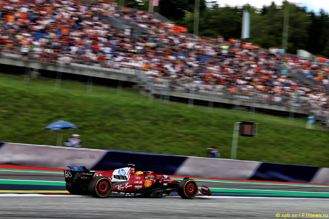 Льюис Хэмилтон