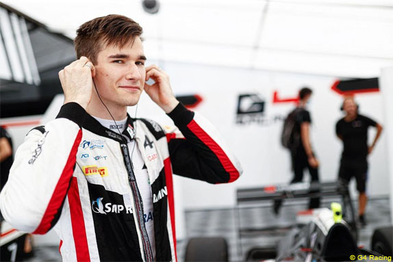 Михаэль Белов