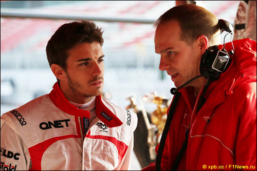 Жюль Бьянки на тестах в Барселоне