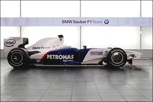 Судийная фотграфия F1.09. Вид сбоку