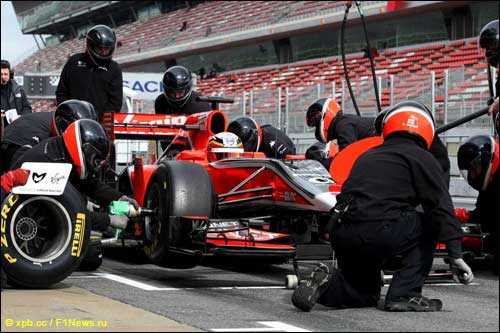 Жером Д'Амброзио на мартовских тестах в Барселоне