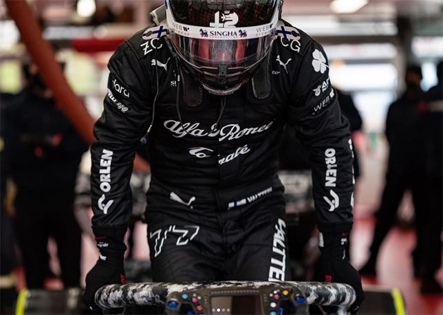 Валттери Боттас в кокпите машины Alfa Romeo во время её первичной обкатки во Фьорано, фото пресс-службы команды