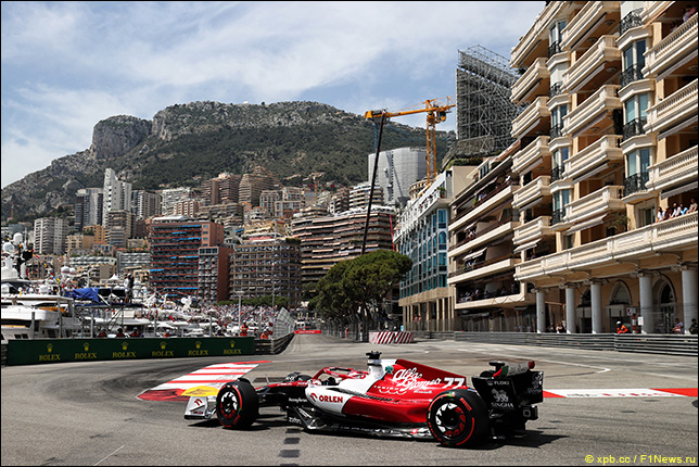 Валттери Боттас