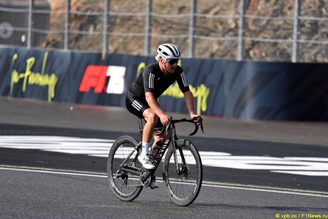 Валттери Боттас