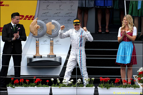 Валттери Боттас на подиуме Гран При Австрии