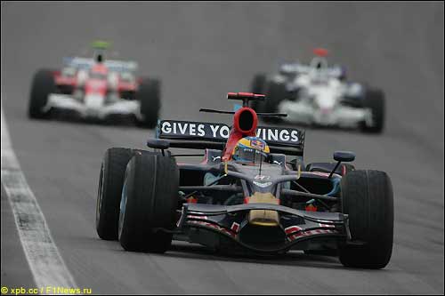 Себастьен Бурдэ во время Гран При Бразилии