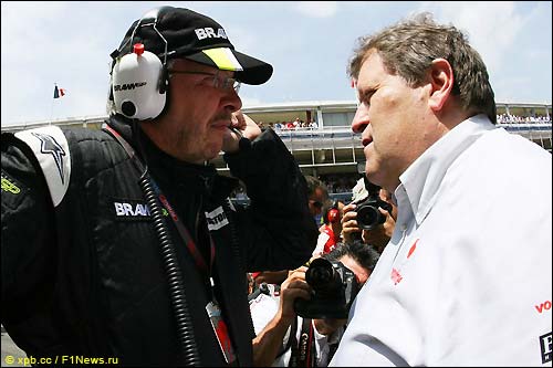 Росс Браун и Норберг Хауг