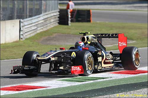 Виталий Петров