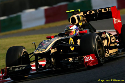 Виталий Петров на трассе Гран При Японии