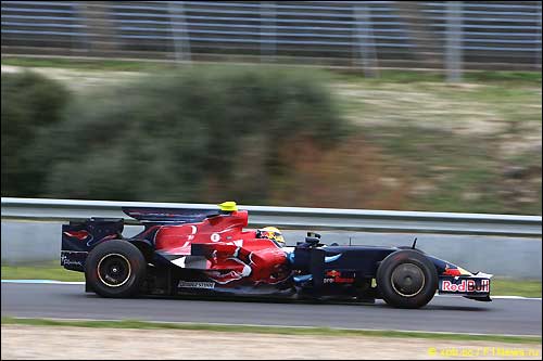 Себастьен Буэми на тестах в Хересе