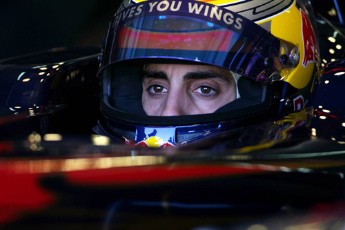 Себастьен Буэми в кокпите STR5