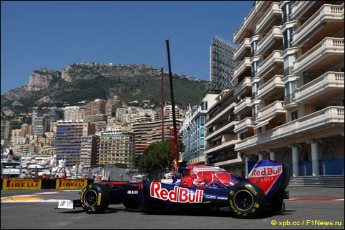 Себастьен Буэми на улицах Монте-Карло