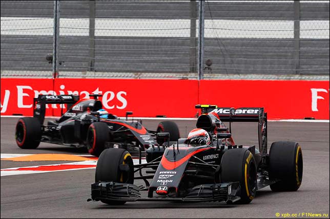 Дженсон Баттон и Фернандо Алонсо