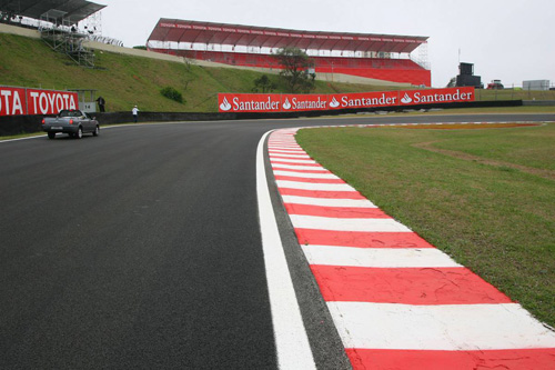 Поворот Curva do Laranjinha