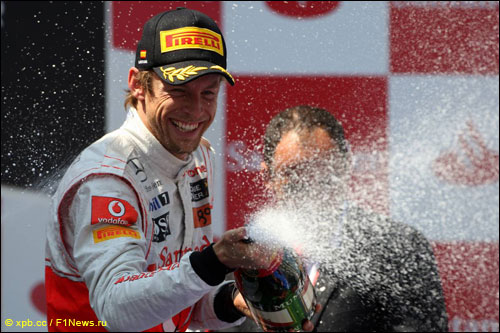 Джесон Баттон на подиуме Гран При Испании