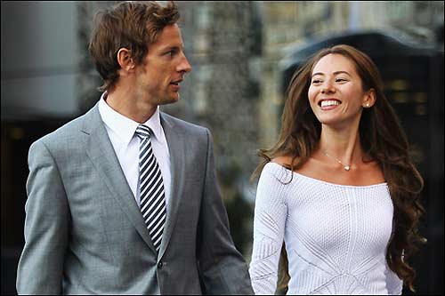 Дженсон Баттон и его подруга Джессика Мичибата