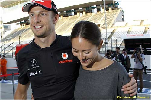 Дженсон Баттон и его подруга Джессика Мичибата