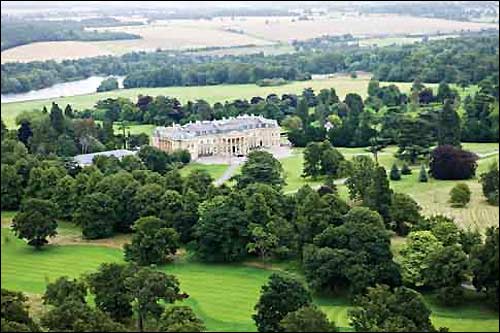 Отель Luton Hoo