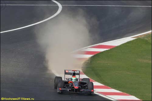 Команда HRT на трассе Гран При Кореи