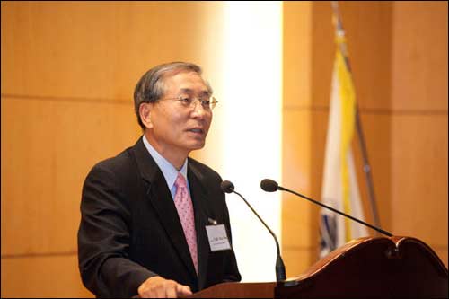 Новый глава оргкомитета Вон Хва Парк