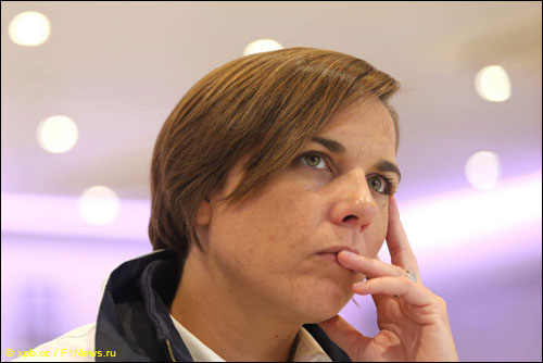 Клэр Уильямс