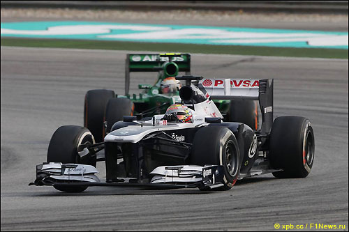 Пастор Мальдонадо за рулем Williams FW35