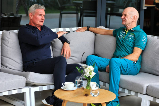 Дэвид Култхард и Эдриан Ньюи, фото XPB