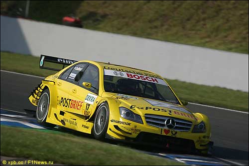 Дэвид Култхард за рулем AMG Mercedec C-Кlasse DTM
