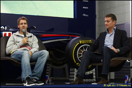 Себастьян Феттель и Дэвид Култхард в Милтон-Кинсе