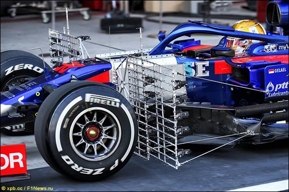 Шон Гелаэль на тестах в Абу-Даби