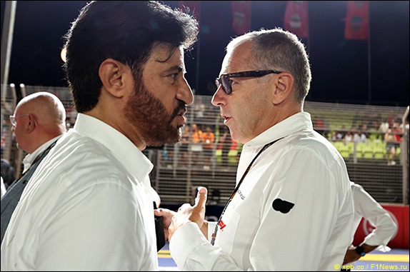 Президент FIA Мохаммед бен Сулайем и руководитель Формулы 1 Стефано Доменикали