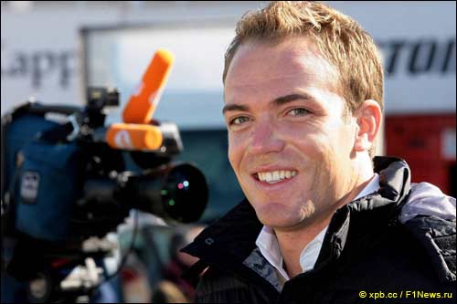 Роберт Дорнбос