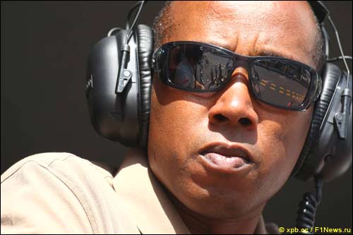 Энтони Хэмилтон