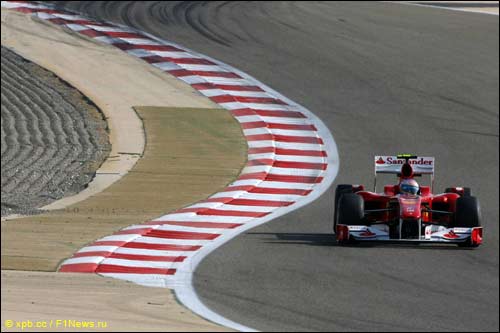 Фернандо Алонсо на Гран При Бахрейна 2010 года