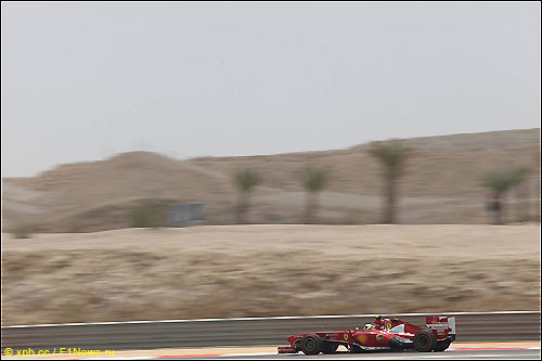 Фелипе Масса на тренировках в Бахрейне