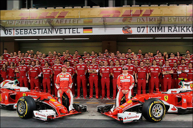 Групповая фотография Ferrari