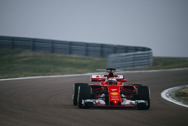 Ferrari SF70H на заводском испытательном полигоне во Фьрано