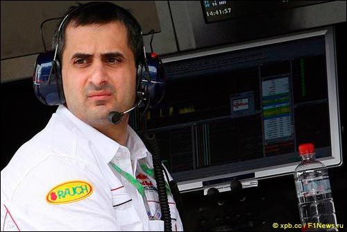 Бен Агатангелу