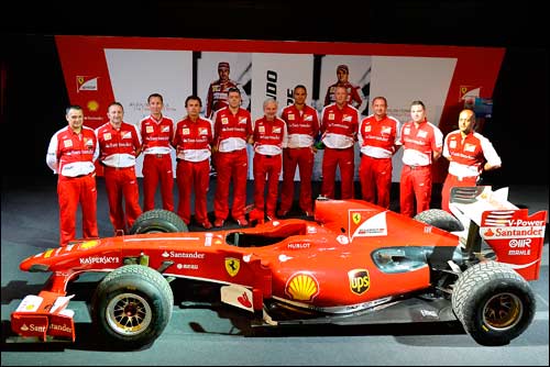 F1 Clienti перед шоу в Иерусалиме