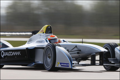 Машина Формулы E