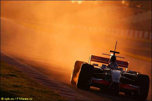 Force India на тестах в Барселоне