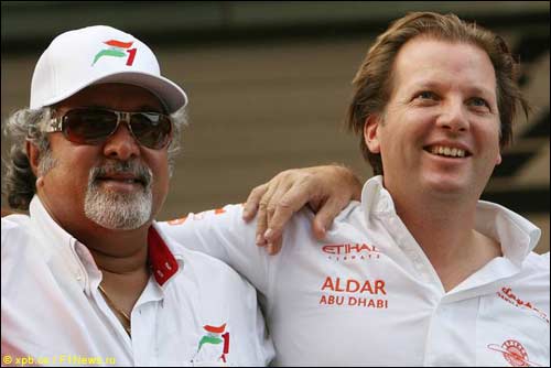 Виджей Малья и Михил Мол