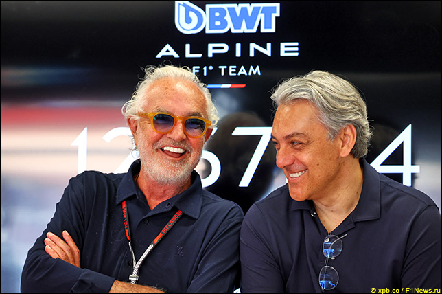 Флавио Бриаторе и Лука де Мео в Барселоне