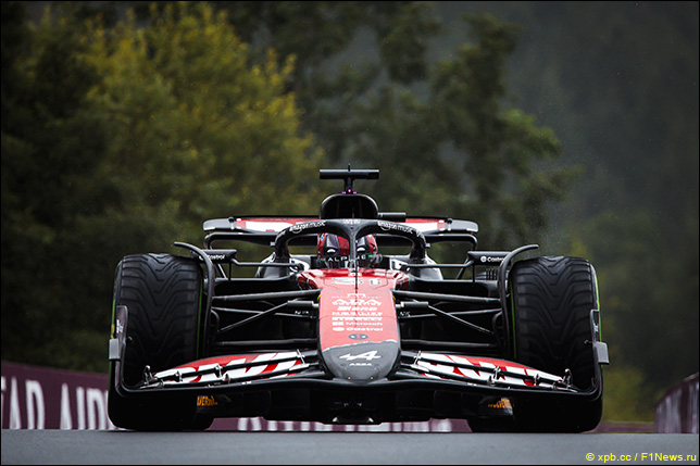 Эстебан Окон