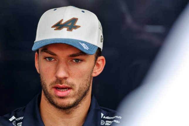 Пьер Гасли в паддоке автодрома Circuit of the Americas, фото XPB