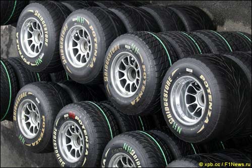 Дождевая резина Bridgestone