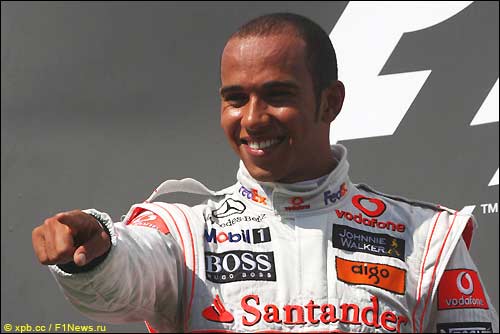 Льюис Хэмилтон