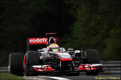 Льюис Хэмилтон