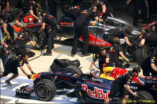 Себастьян Феттель и Льюис Хэмилтон