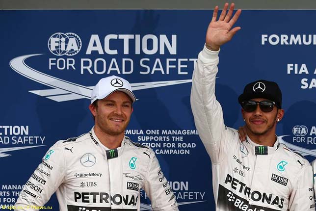 Льюис Хэмилтон опередил Нико Росберга в первой квалификации сезона